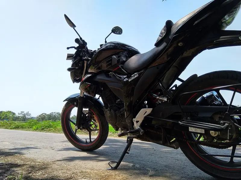 Suzuki Gixxer FI ABS photo
